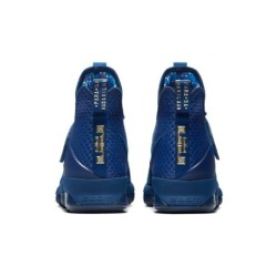 Nike LeBron 14 - Édition Spéciale King's Crown